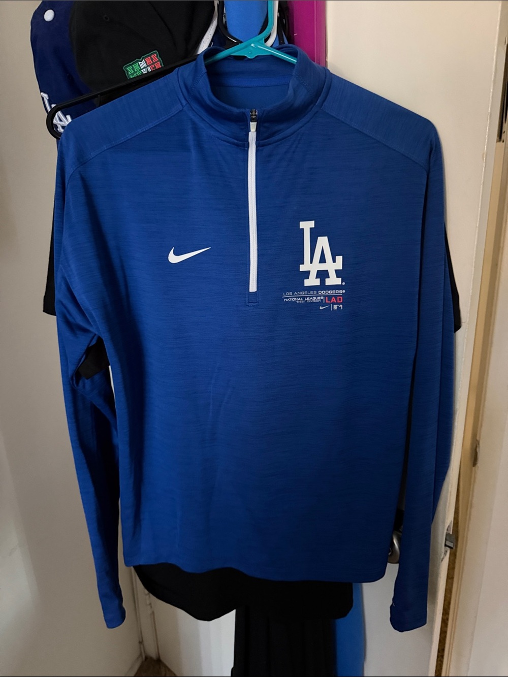 Nike Women’s Los Angeles Dodgers Royal Blue Quarter-Zip Pullover